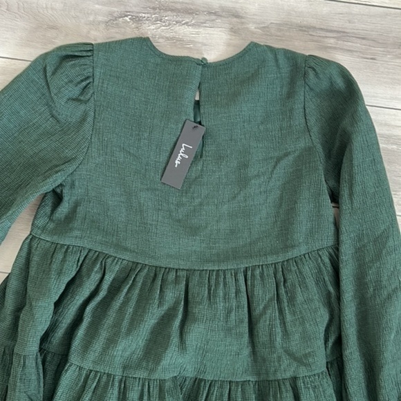 Lulu’s size small green holiday dress mini - Picture 12 of 12